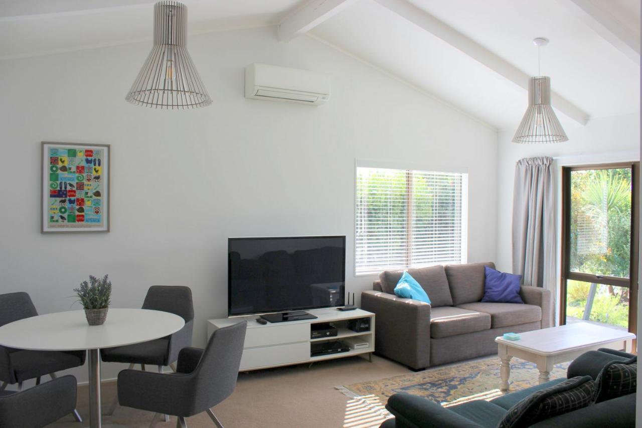 Bram'S Bach Villa Taupo Exterior foto
