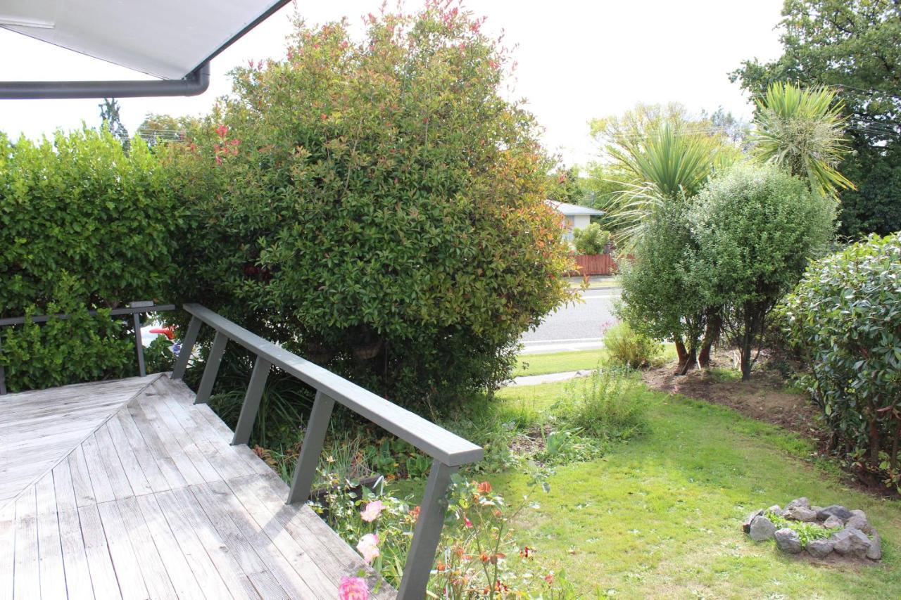 Bram'S Bach Villa Taupo Exterior foto