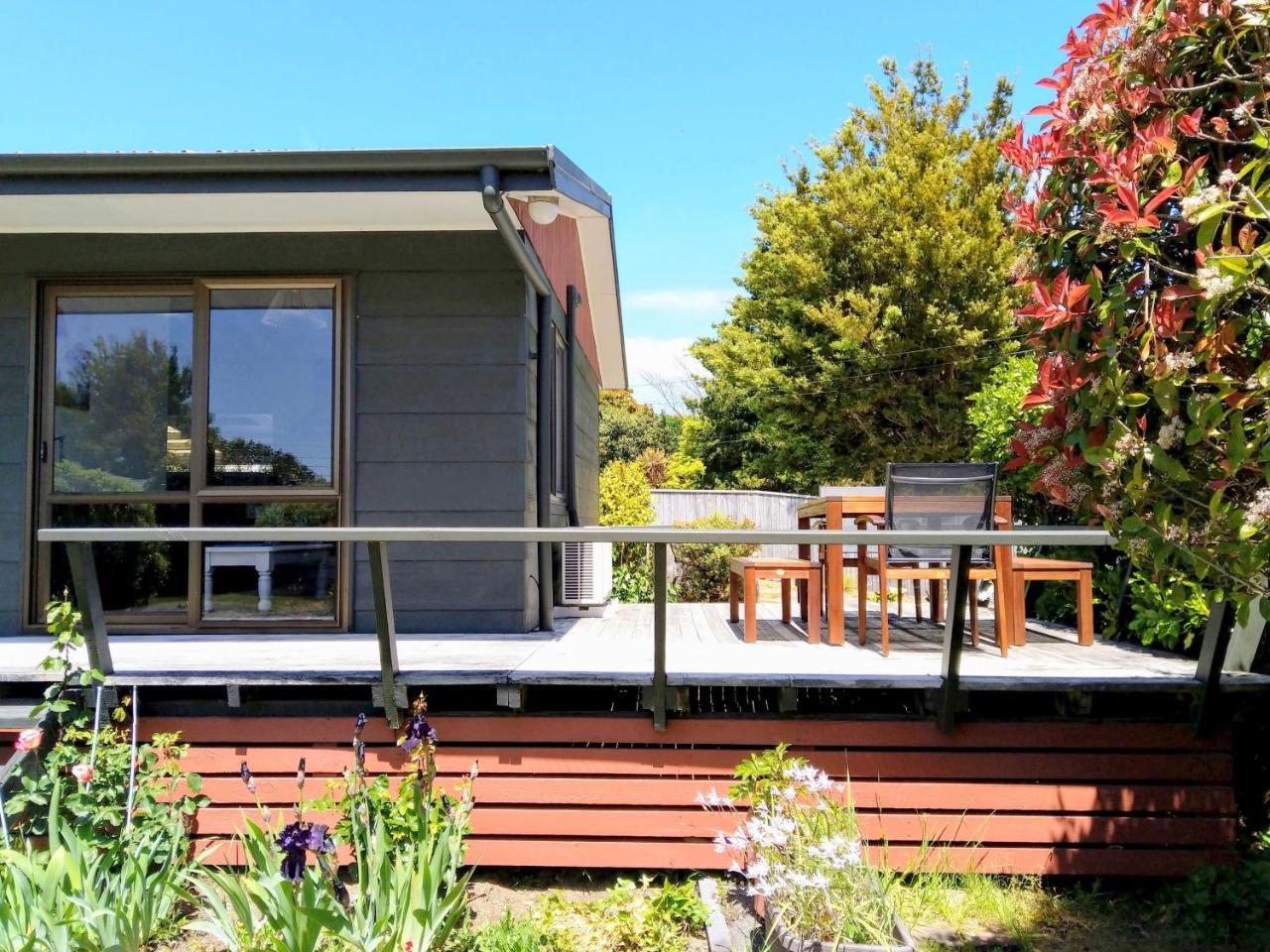 Bram'S Bach Villa Taupo Exterior foto