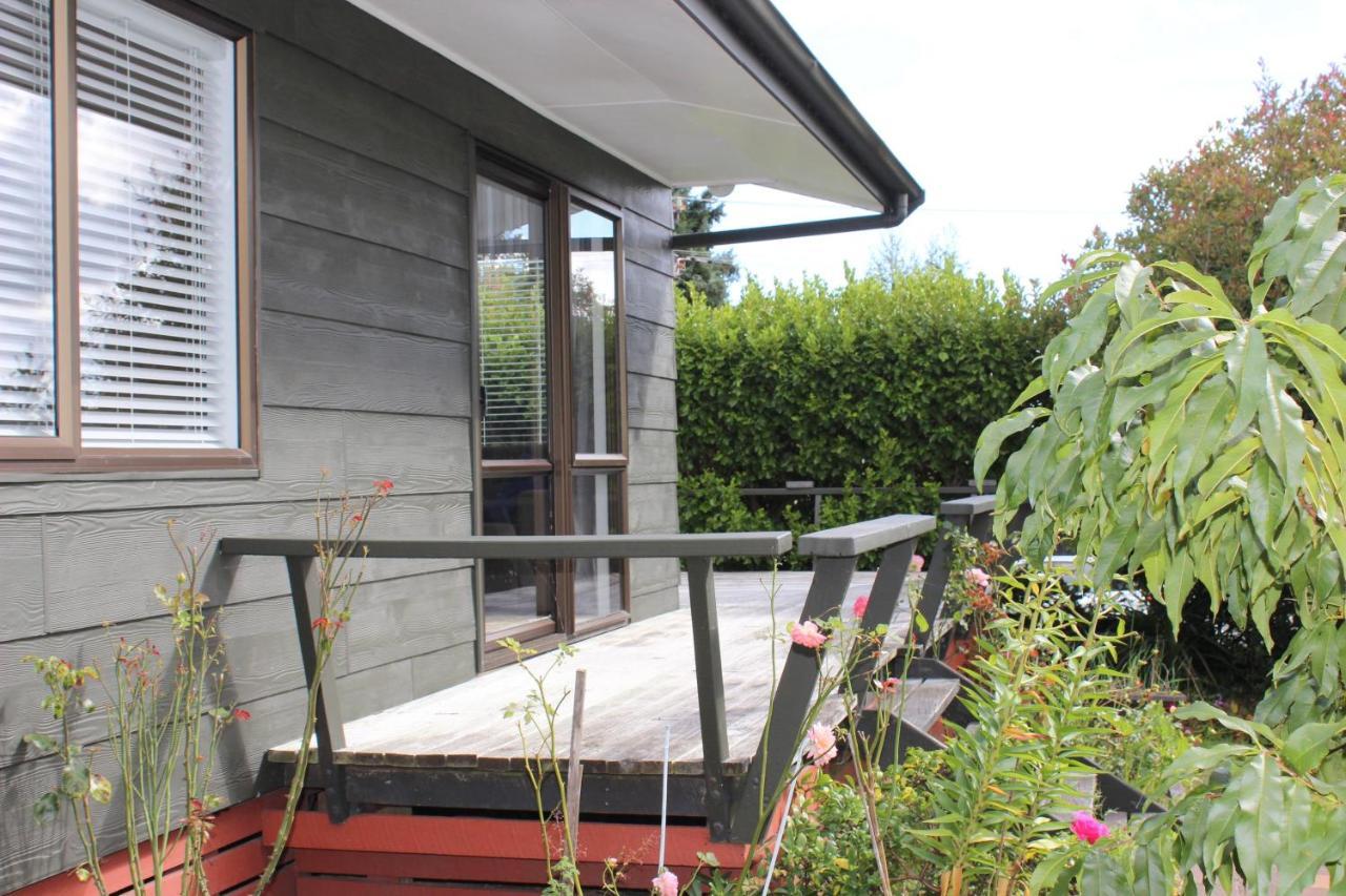 Bram'S Bach Villa Taupo Exterior foto